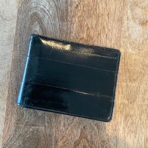 Lee Sands Sleek Black Eelskin Men's Wallet